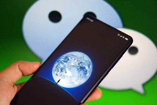 女性追男技巧微信聊天?